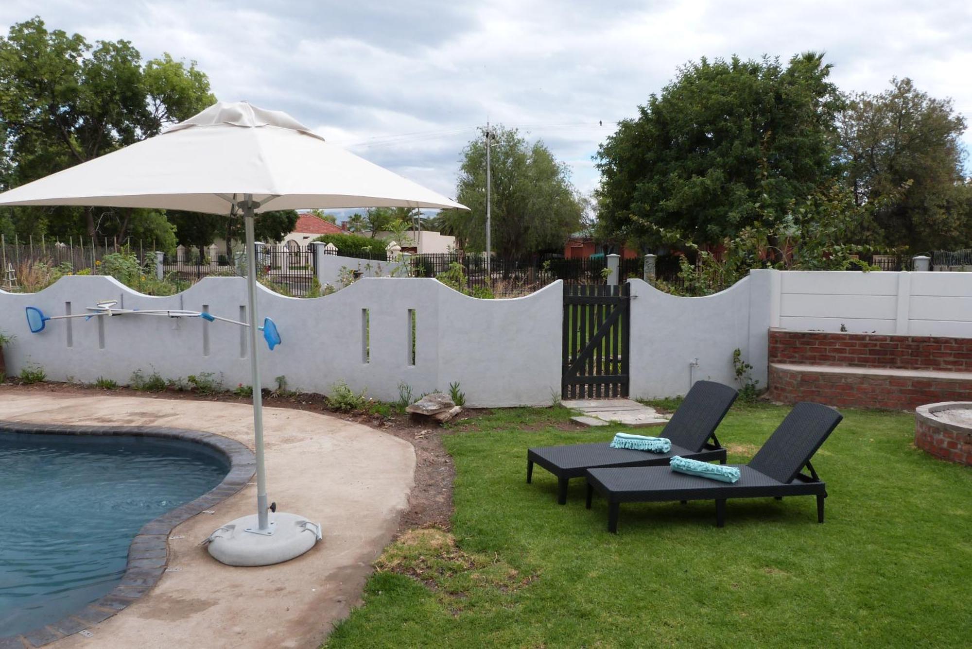 Apartmán Hannah'S Haven Studio Deluxe - No Loadshedding Beaufort West Exteriér fotografie